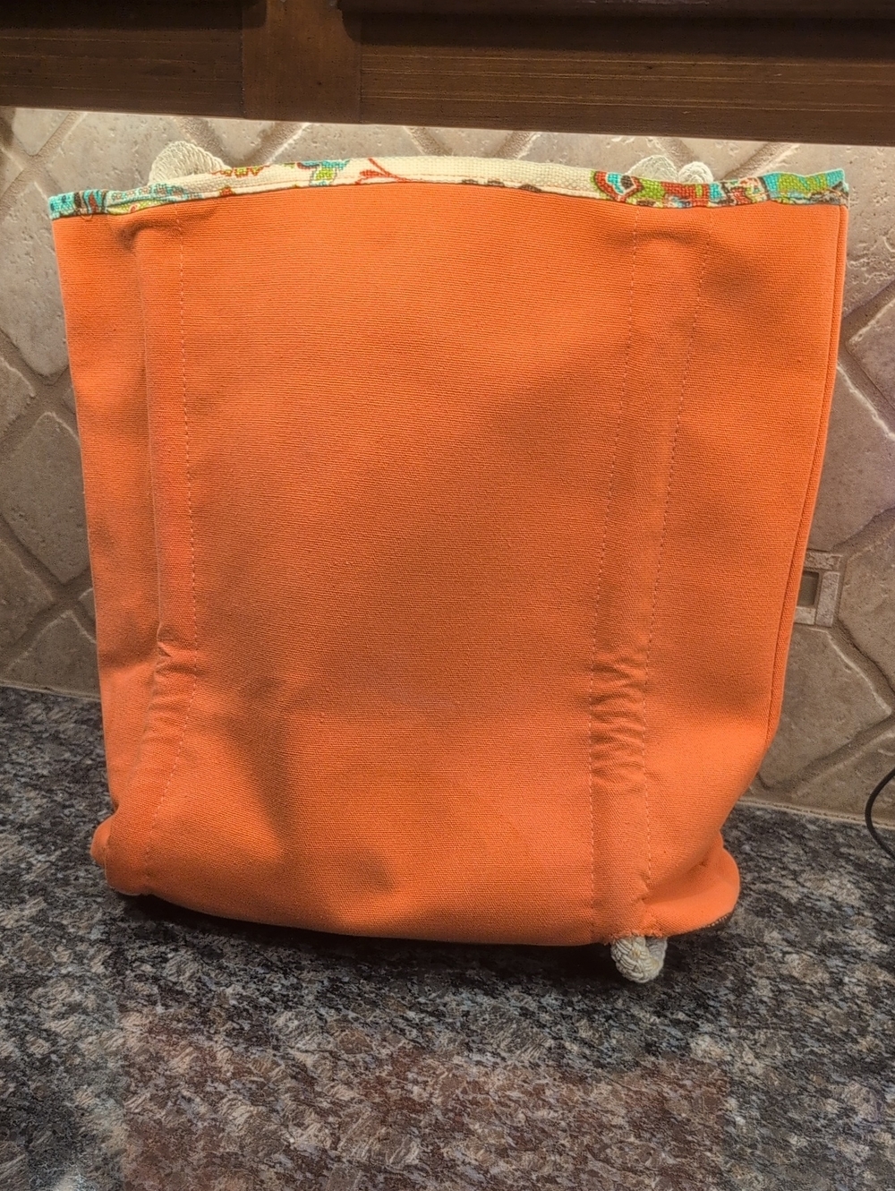 Spartina 449 Retired Boheme Beach Bag featuring a floral blue crab design - Picture 3 of 15